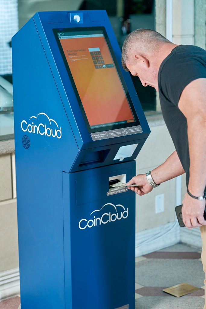 Panel PC for Self-Service Check-In Systems 4 LcdSLD Panel PC for Self-Service Check-In Systems